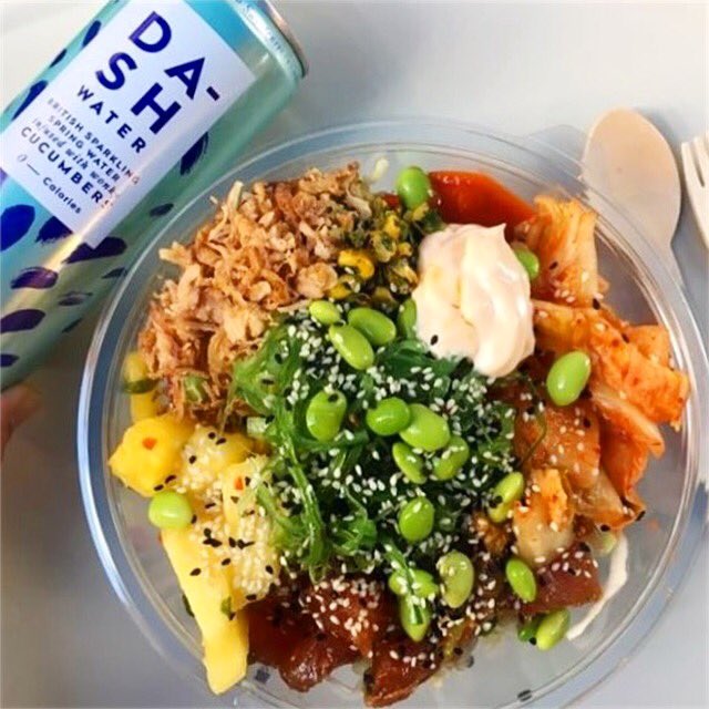 DashDrinks's tweet photo. @islandpokeuk a must try for lunch 👌not a bad drinks selection either 💧🥒💧#poke #dash #dashwater #greattastenowaste https://t.co/DuCd2oFQPK