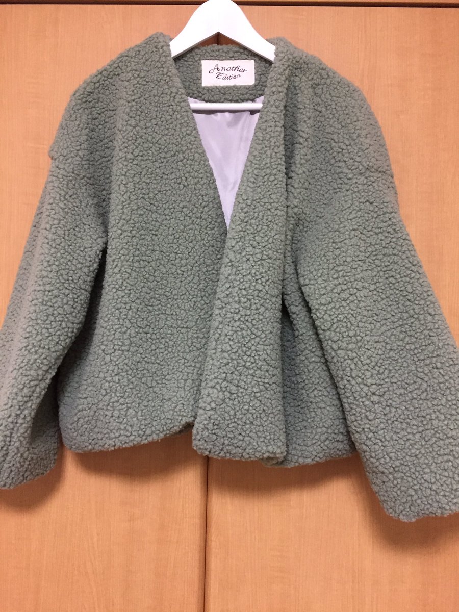 a__t_131_'s tweet image. 昨日買ったモコモコブルゾンが帰ったらもう届いてて、ホントあの店員さん有能すぎる👏

#anotheredition