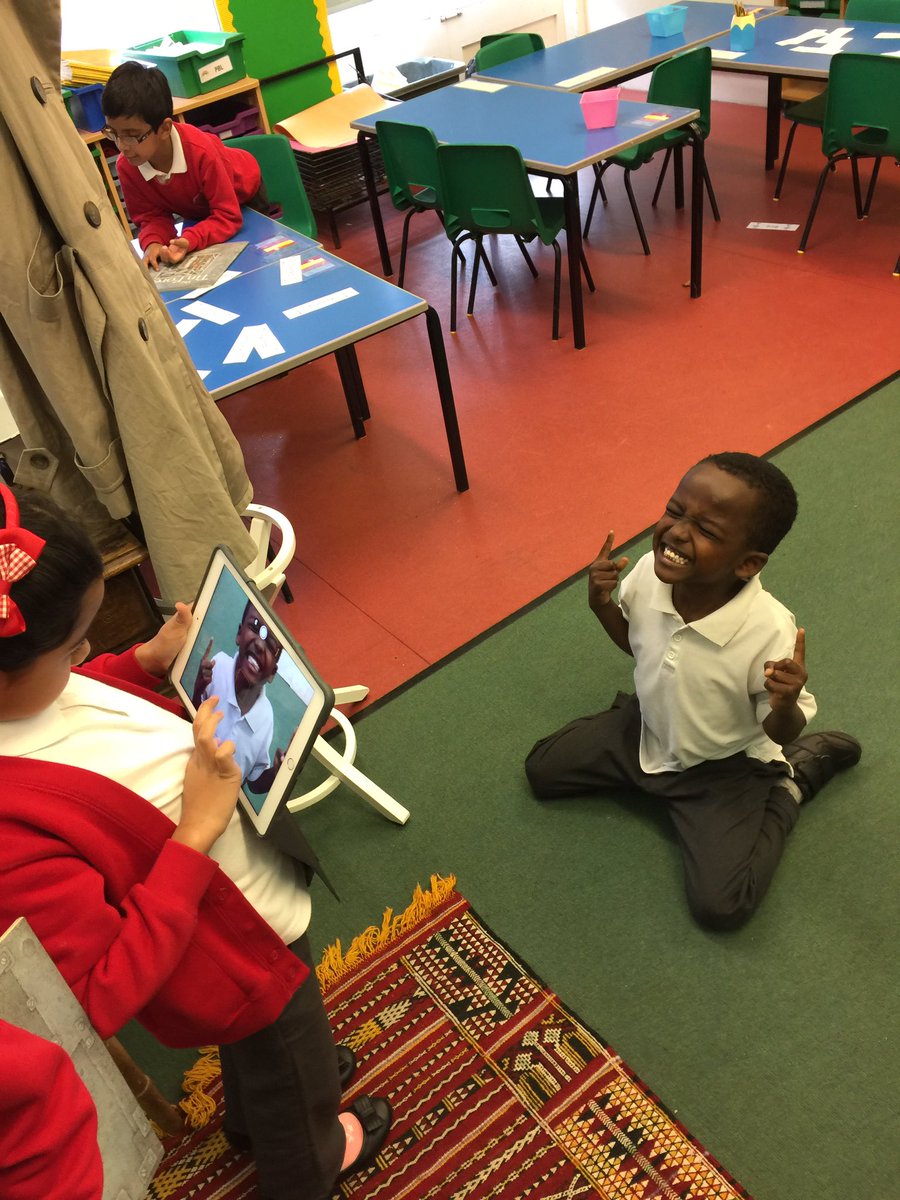 HJAMrHughes's tweet photo. In English today, 2DH have been learning about emotions and finding evidence of them in the text. #Detextives #NovelStudy #Emotions #ipads https://t.co/ODZGfDIjBK