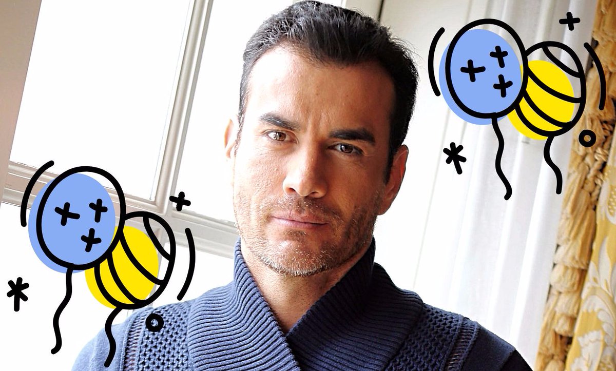 UniNovelas's tweet photo. .@davidzepeda1 está de fiesta y para celebrar su cumpleaños mira un repaso por su trayectoria artística. 😍🎉🎂 https://t.co/4d8Hcq2lwI https://t.co/eY8EC39PJm
