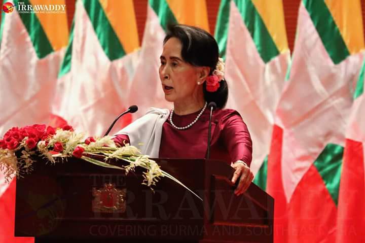 NannWint's tweet photo. We stand with Daw Aung San Su Kyi https://t.co/MYgqtjUWHR