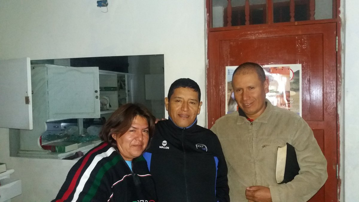 Lucio_Aranda's tweet photo. Esta madrugada visitamos y oramos con nuestros hnos. De Natasha.@CarlosRequejoP.@JimmyLevano1.@pr_rogermera ñ.@juansaldanaleon https://t.co/8cP5zzrHcj