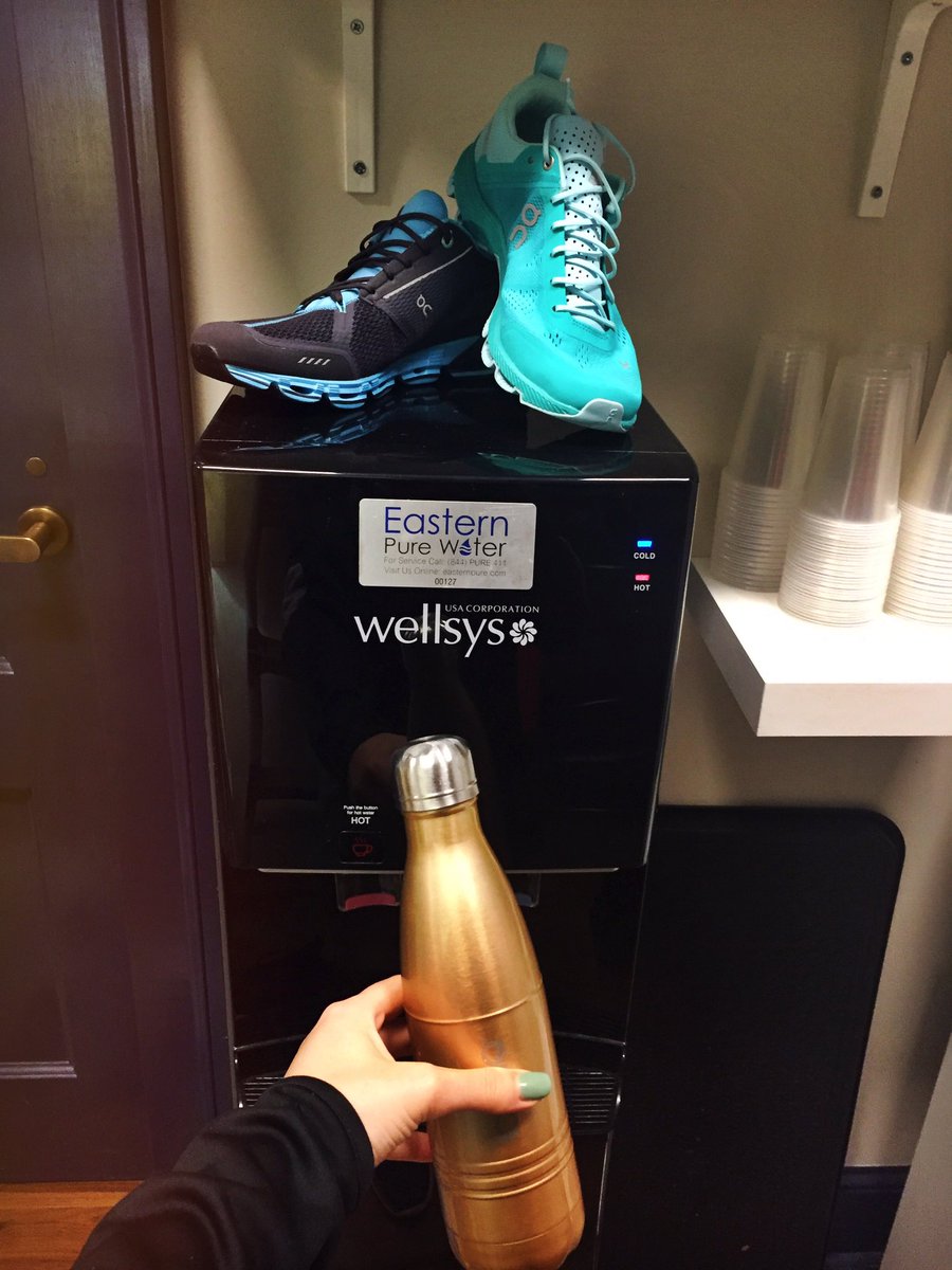 npthealthworks's tweet photo. Hydration is 🔑 Our #WaterForWellness goes through 9 stages of purification, &amp; is enhanced with minerals to increase alkalinity 🌟 #water https://t.co/O8HghRmcCk