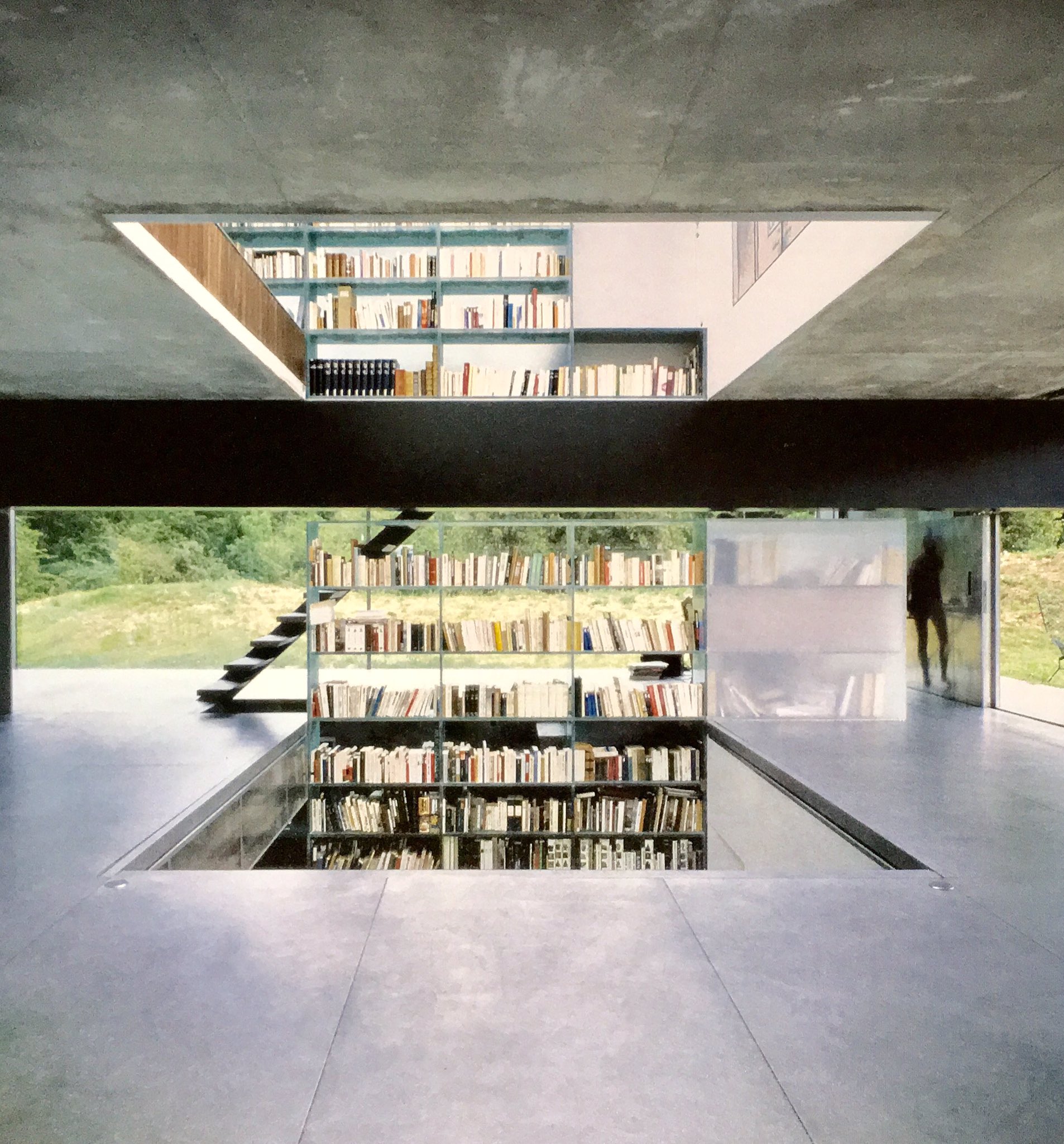 Michi ボルドーの住宅byレムコールハース