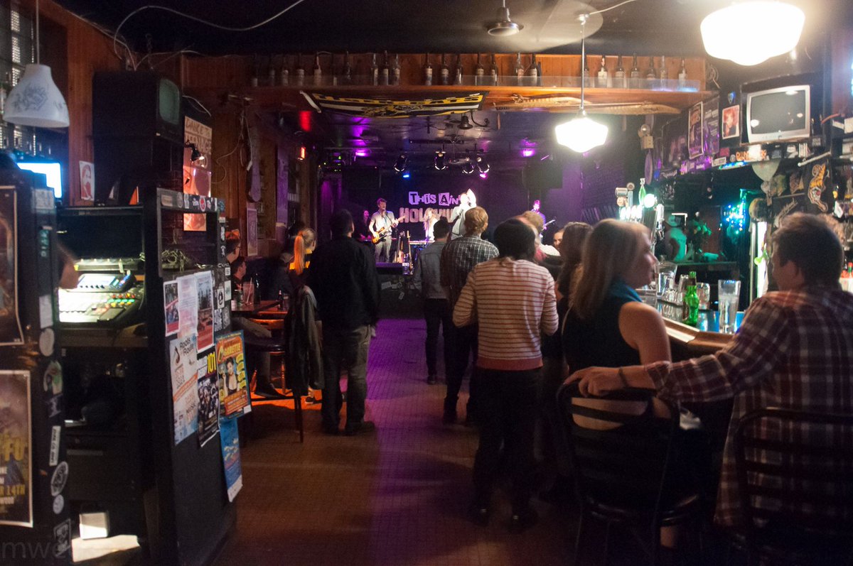 TourismHamilton's tweet image. See a wide range of feature films &amp;amp; documentaries Sept 22-23 @HMFFEST in #HamOnt. Details &amp;amp; showtimes: bit.ly/2wgNfdj