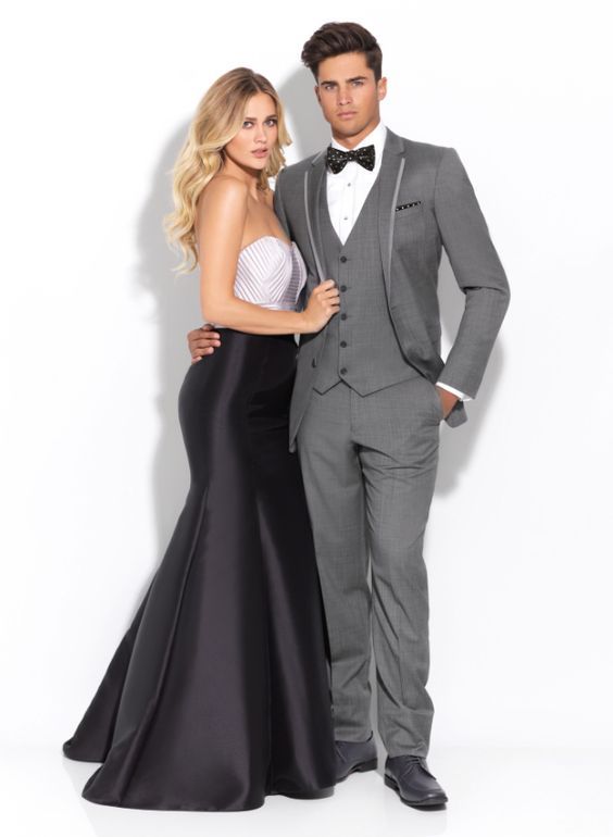 affairsbridal's tweet photo. Buying Suits is better, isn’t it? https://t.co/FTUZ5AvL1R https://t.co/2buvdwYh5a