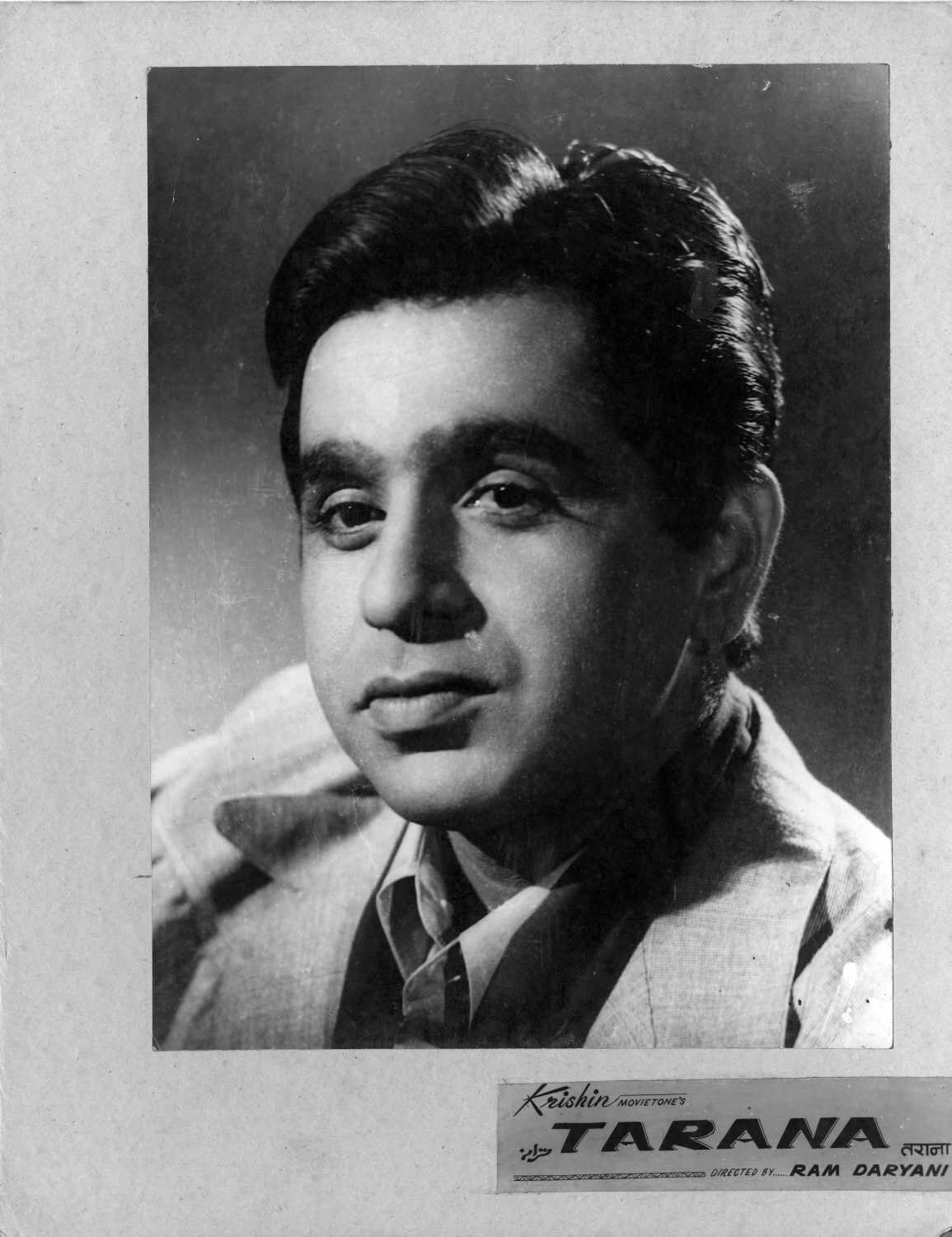 Timeless Indian Melodies - Classic on screen pair Dilip Kumar and Waheeda  Rehman, both powerhouse performers. | Facebook