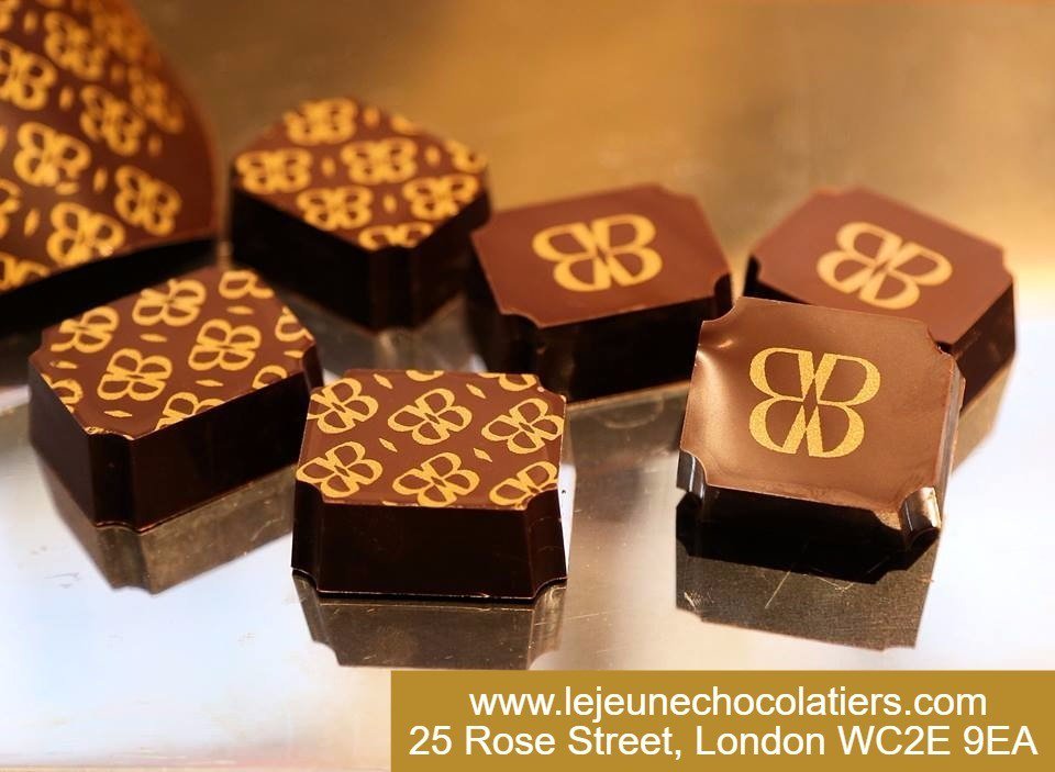 Personalised chocolates can be ordered for corporate occasions, at special wholesale rates. wu.to/71Lycr