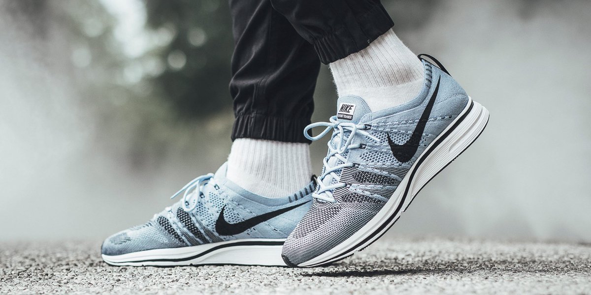 flyknit trainer on feet