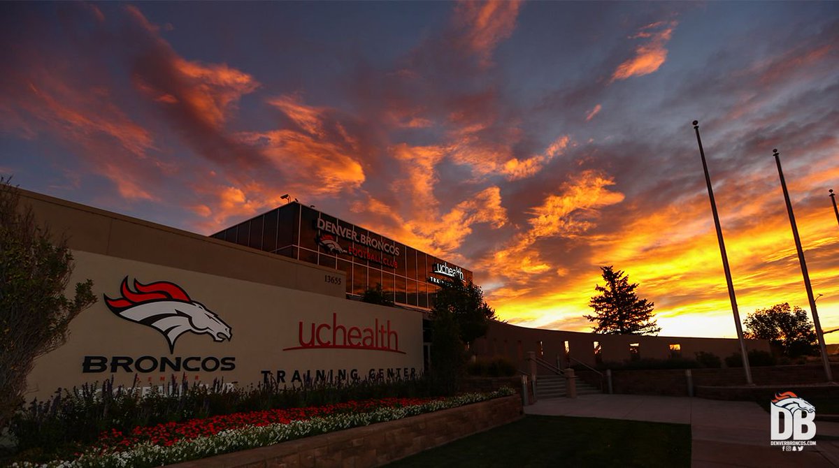 Good morning, #BroncosCountry! https://t.co/4mPhc1NgrR