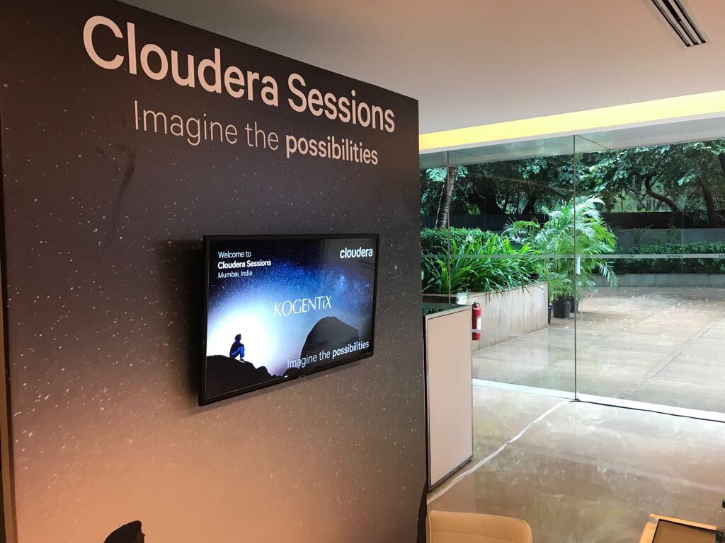 kknimmagadda's tweet photo. @wedataSci @Kogentix @cloudera https://t.co/NnE7CVc24G