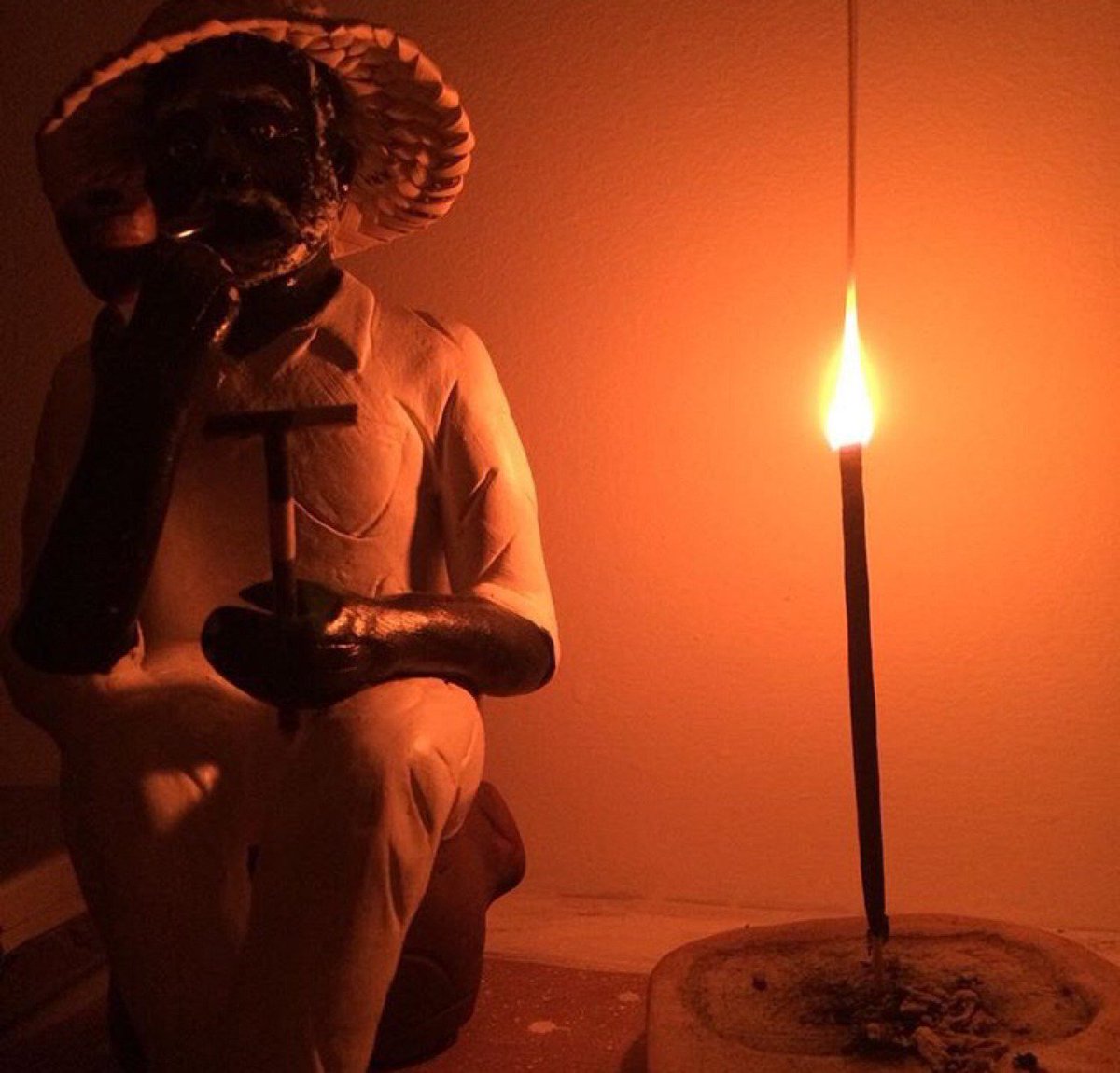 nsumbanda's tweet image. Os melhores conselhos vem deles, são grandes sábios , que em todos os momentos que precisamos estão nos dando conforto e sabedoria 👵🏾💐