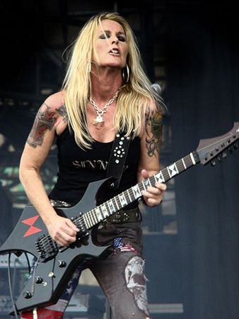 Happy Birthday to Lita Ford!   