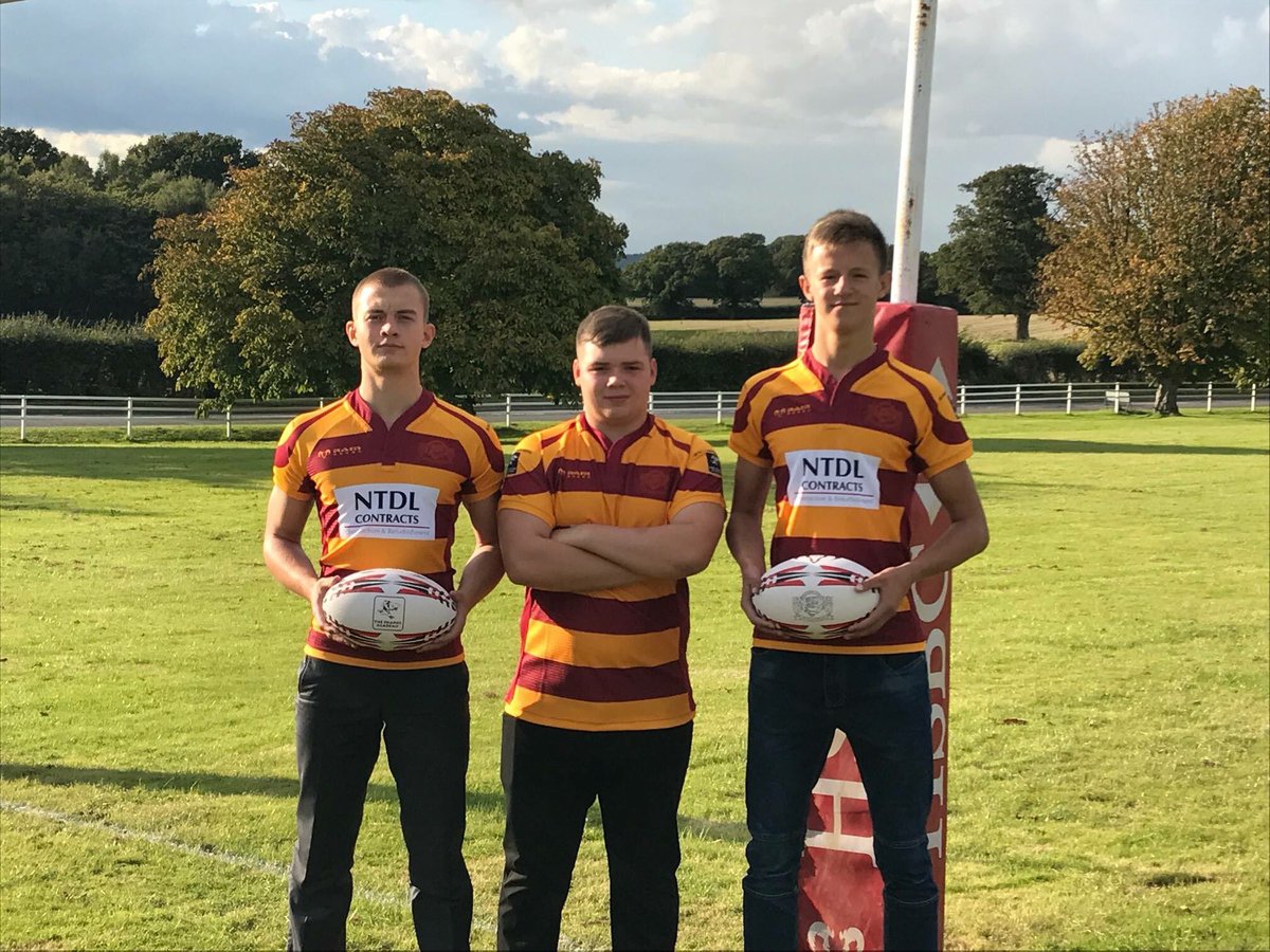 Buckswood_UK's tweet photo. Rocking the new kit! Buckswood rugby academy kicks off tomorrow with the annual u18 tens tournament at Leeds RFC! https://t.co/63HLrCatgF