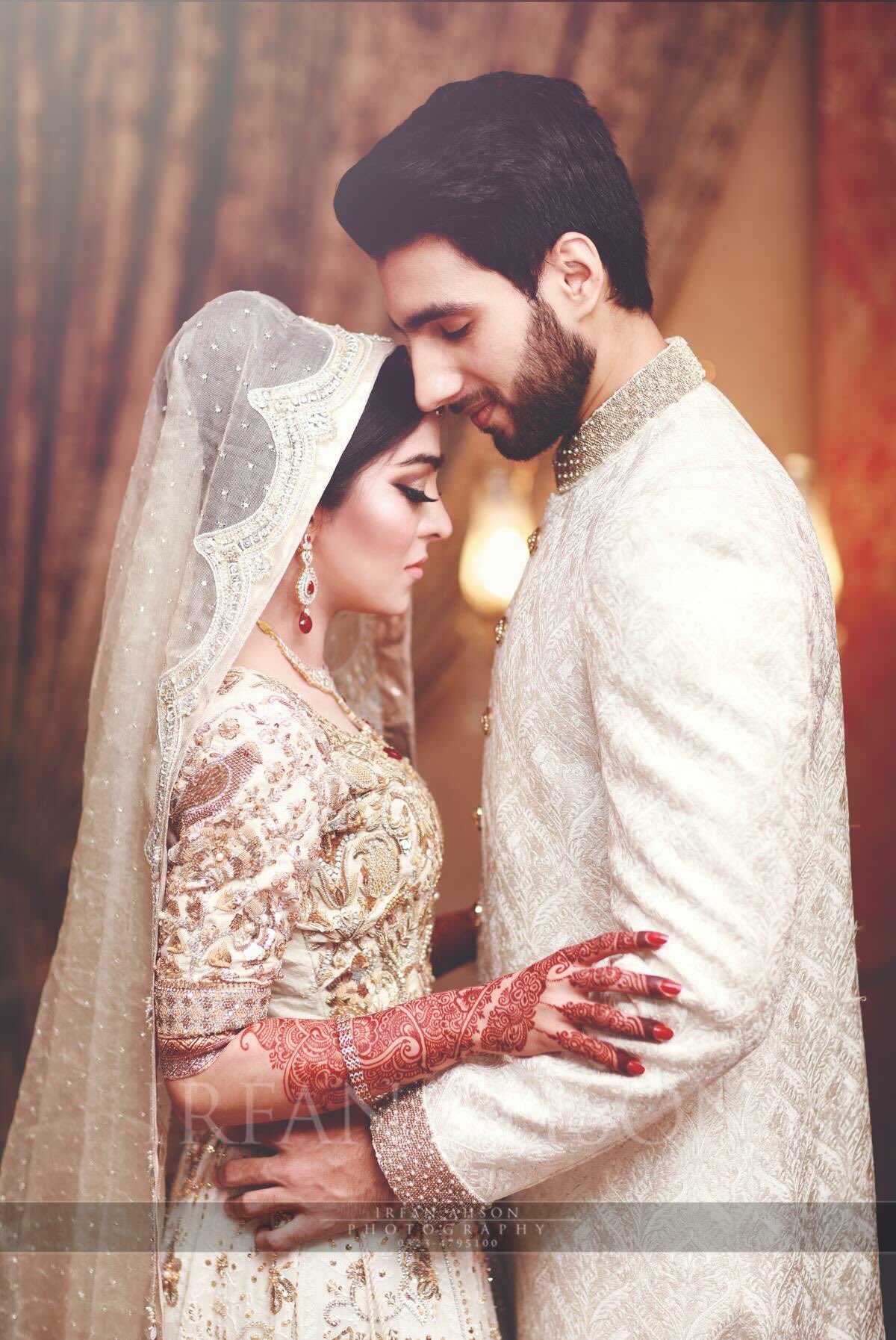 Pakistani Bride And Groom ♡ ❤ ♡ Pakistani Wedding Dress, Pakistani Style  Follow me here MrZes… | Pakistani bridal dresses, Pakistani wedding  dresses, Pakistan bride