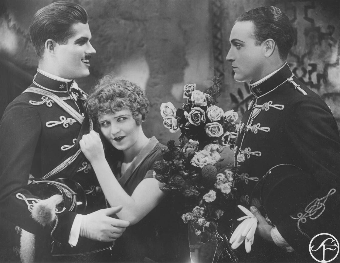 bergersmicer's tweet photo. British Silent Film Festival Day Four! #bsff17 https://t.co/tzcZ9uv9Sy #Golf #Dogs #KISSING #MadAunts #Dancing #MilesManderCAD #BettyBalfour https://t.co/dHXKaaYlEQ