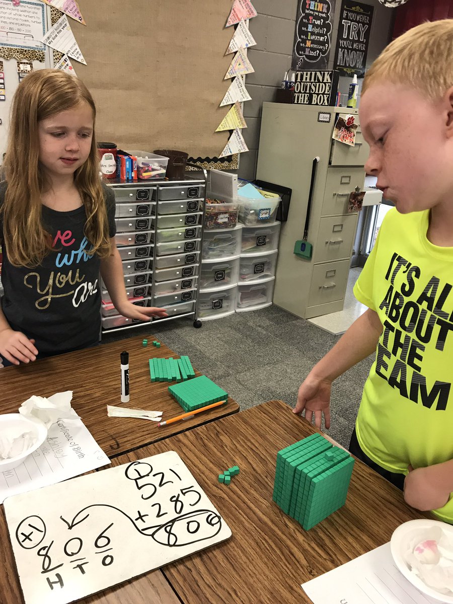 MrsSmithsClass4's tweet photo. #learningisfun #LisdFutureFocus https://t.co/mgFn0scs04