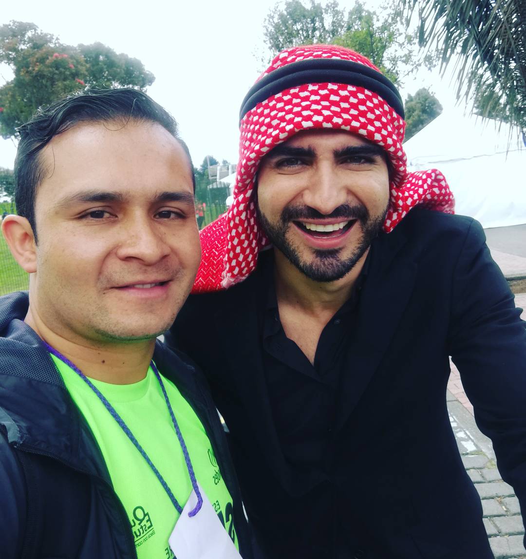 AlejoSports7's tweet photo. Un tipazo el #senorroar en la #carreradelamujer #TIEMPOPARATI #running #run #alimento #magito #buenaonda #alejosports #photo #lifestyle #paz https://t.co/qwDhSNdpom