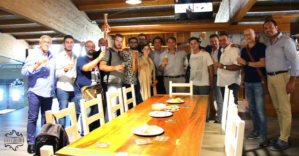 BirraSalento's tweet photo. Se sei un operatore del settore contattaci per visitare il birrificio artigianale #Birra #Salento. Ti aspettiamo! #craftbeer #madeinitaly https://t.co/ypIY387REa