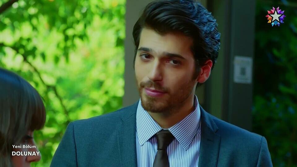 TvDunyasii's tweet photo. Can Yaman'ı sevenlere gelsin.#aşkhavası #Dolunay https://t.co/8LNdJgkDu6