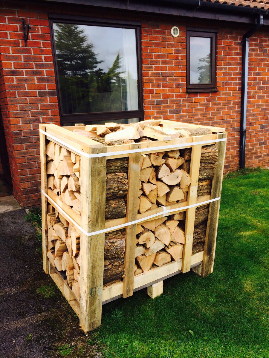 CountrysideLogs's tweet photo. We've had a great day dropping off a mixture of different products to our Somerset customers! https://t.co/lvt7XAQwLs