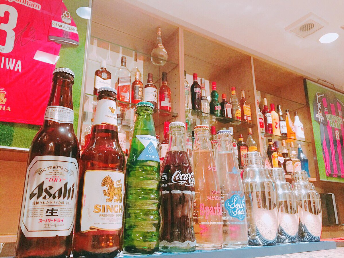 bar_sakuraholic's tweet photo. 結構バーっぽくなってきたかな？
#BarSakuraholic
#サクラホリック
#セレッソ大阪
#cerezo
#フットボールバー
#スポーツバー
#長居
大阪市住吉区長居2-12-8ネオプラザ5Ｆ
10月1日OPEN！ https://t.co/e4OhBO1e1D