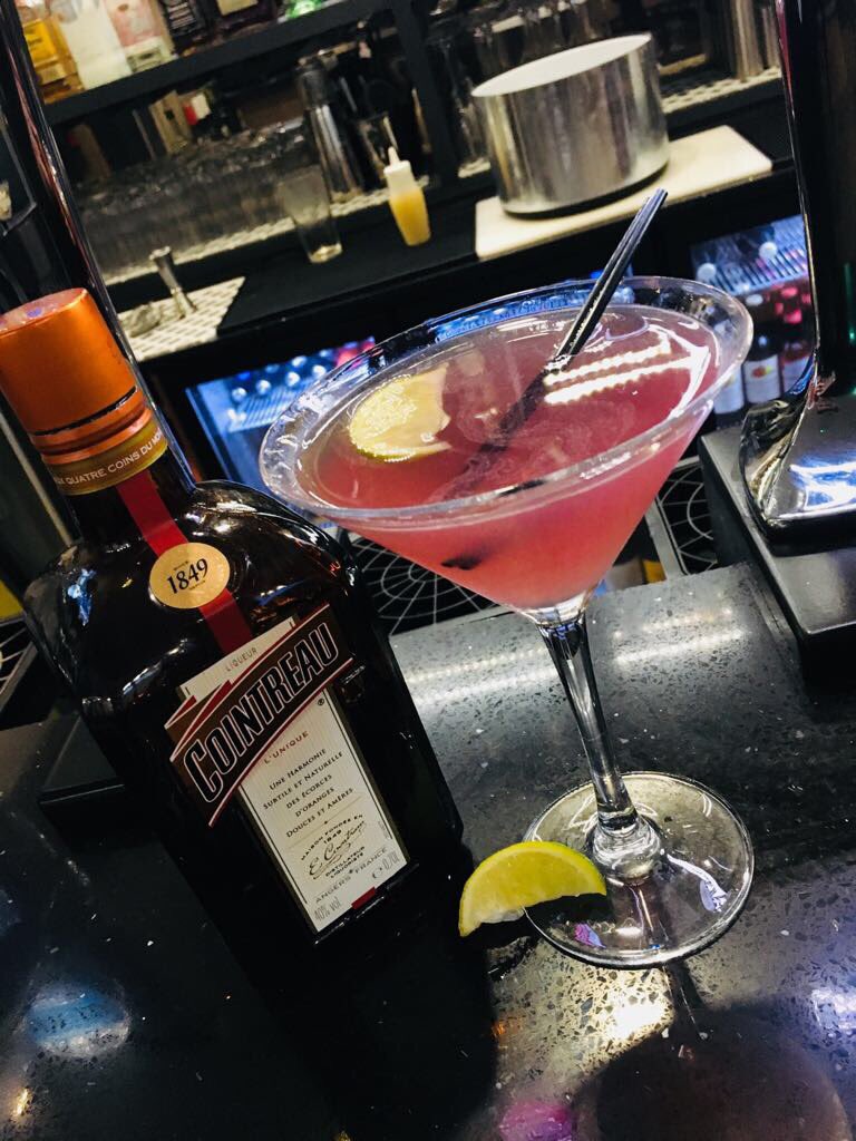 BlueBambooBar's tweet photo. This weekend at #bluebamboo we are celebrating the #cocktail . ALL cocktails will be £5 each from Friday to Sunday! #cocktailweekend https://t.co/WsLVXJV5Gm