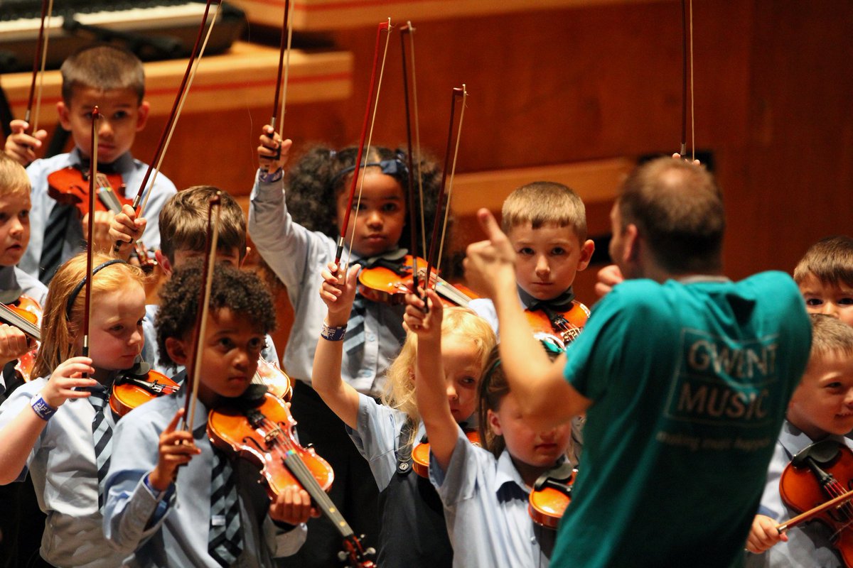 Thrilled we have been nominated,  'Educational Establishment of the Year' #Vawards fingers crossed!! Please vote :)
wearevoice.co.uk/vawards/