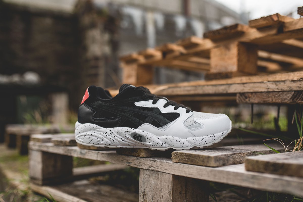 asics gel diablo red patch