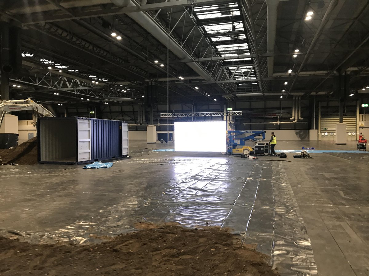 CycleShow's tweet image. In case you didn&apos;t see this sneak peak of the #uphillflow test track epowered by Bosch being built yesterday. Loads more progress today!