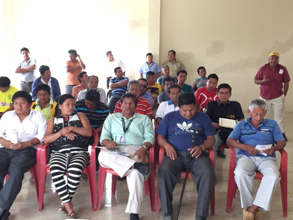 maggiepoz's tweet photo. Reunión de trabajo en Parroquia Julio Moreno con representantes transportación para coordinar acciones en beneficio comunidad @ANT_ECUADOR https://t.co/z7BCjB4ddT