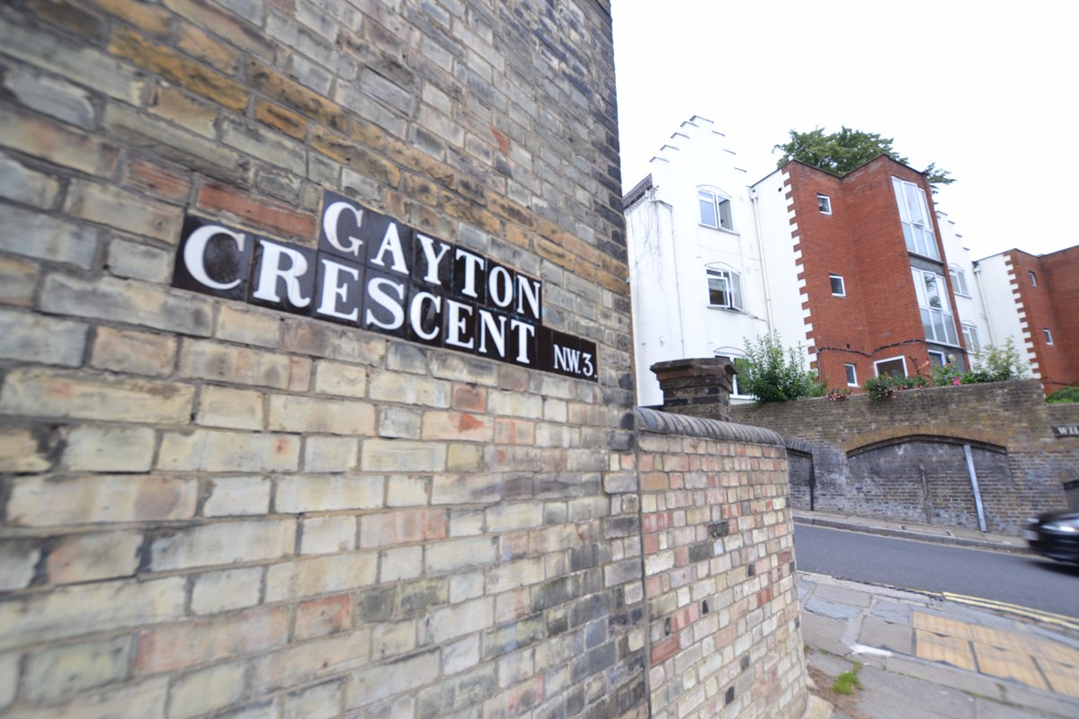 Cjdelemere's tweet photo. Let Agreed on a newly refurbished 4 bedroom Maisonette.

#HamsteadHeath #NW3 #PropertyDoneProperly https://t.co/eAl34Kj1NW