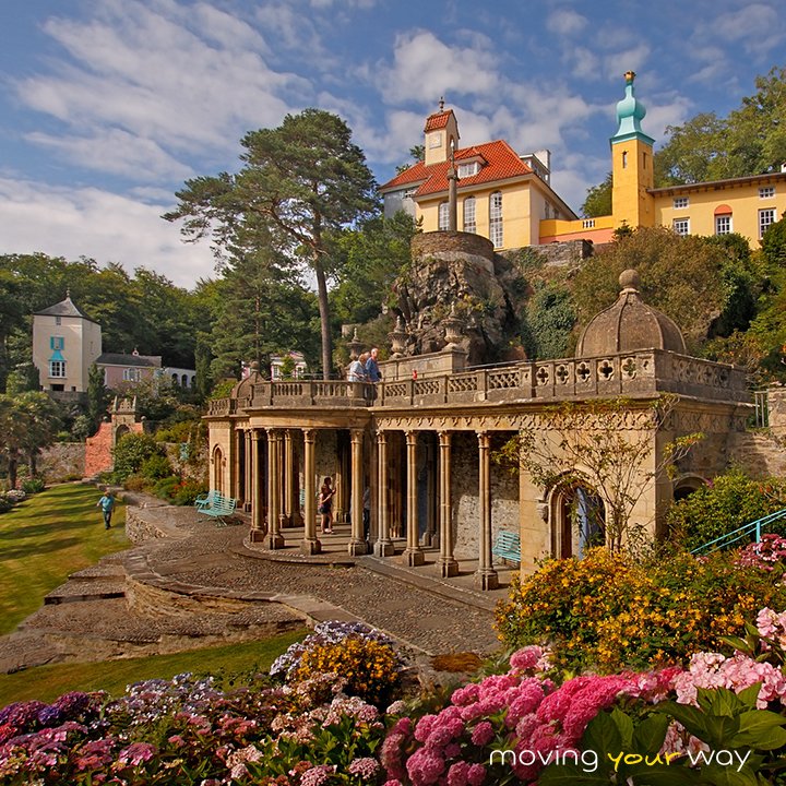Europcar_BE's tweet photo. #Italie au Pays de Galles ? Portmeirion, RU, a été inspiré & construit d'un village italien. #CityFeature #TravelTuesday https://t.co/PpCMviub8i