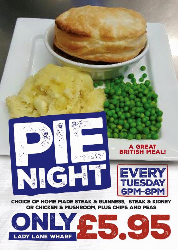 🇬🇧 Pie &amp; Mash Tuesday 🇬🇧 another great reason to eat out! Today from 6pm - 8pm #Solihull #Food #PubFood #BritishFood #Earlswood