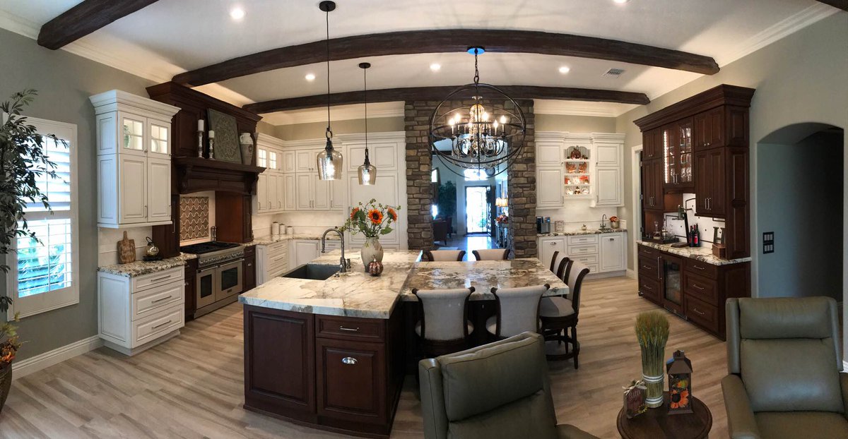 Another gorgeous #kitchen #remodel = complete! What's your favorite part about this space? #remodeling #sandiego