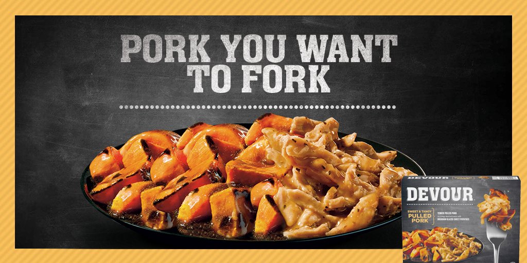 Don’t be ashamed – everybody does it. Especially with juicy pulled pork drenched in the sauciest of sauces.