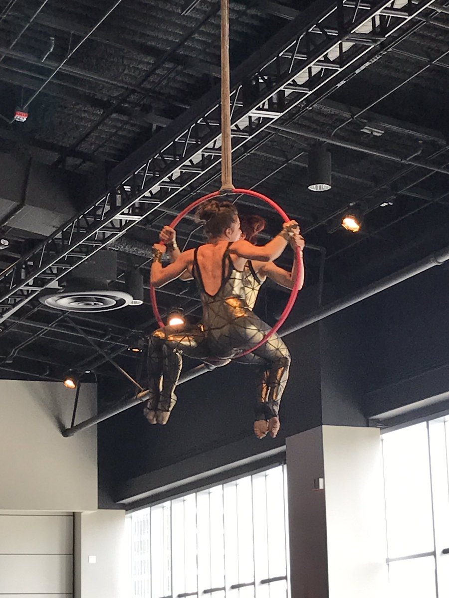 CmarMarino's tweet photo. #TalentInnovation @Lever @ClickBoardingHR. Now this is innovation...WOW! https://t.co/SfojpVUC9d