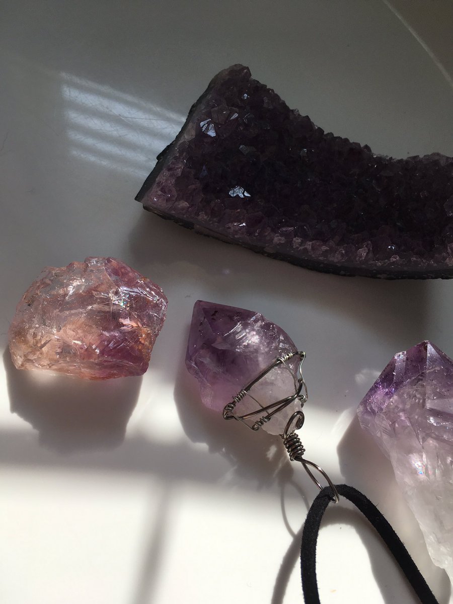 iiindigoaura's tweet photo. #Amethyst: https://t.co/f5DK632g1J #etsy #etsychaching #rt #retweet #shoppershour #handmadehour #reiki #boho #conscious #healing #crystal https://t.co/QOAhVAQex6