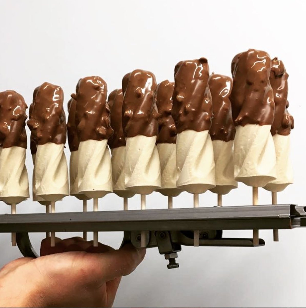 Our new Chocolate dipped Stout on a stick #icelollies using @shuckbrewery Oatmeal Stout are heading to @AldeburghFood Festival this weekend.