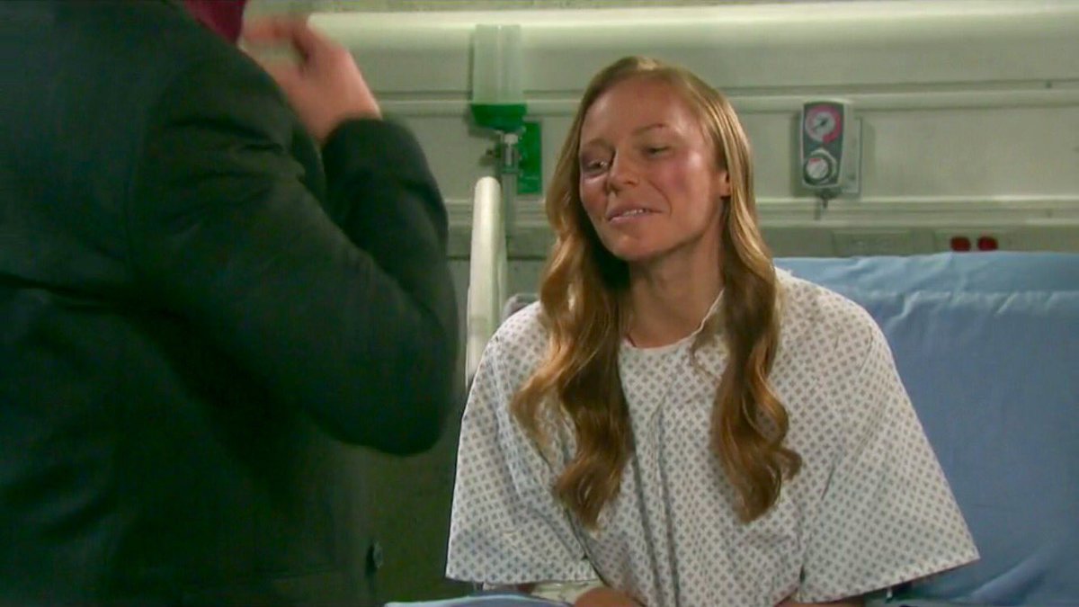 marcimilfans's tweet photo. #tuesdaythrowback 8/23/17 #Days #Chabby #picturespam https://t.co/Zp43IhLXbG