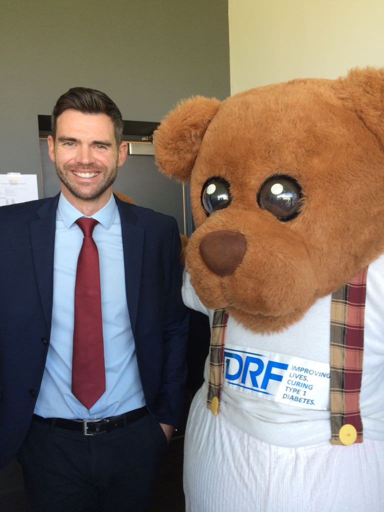 Rufus has been BEARing the weather while meeting some new faces and some familiar JDRF supporters. Stay tuned for more on this tomorrow.