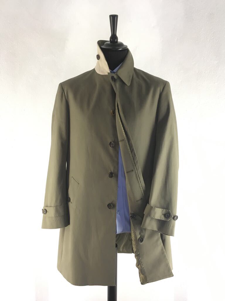 BespokeAw's tweet image. Daddy Macs in town. Brand new &amp;amp; exclusive to @awbespoketailor Bishops Stortford branch £375 #rainmac #coat #menscoat