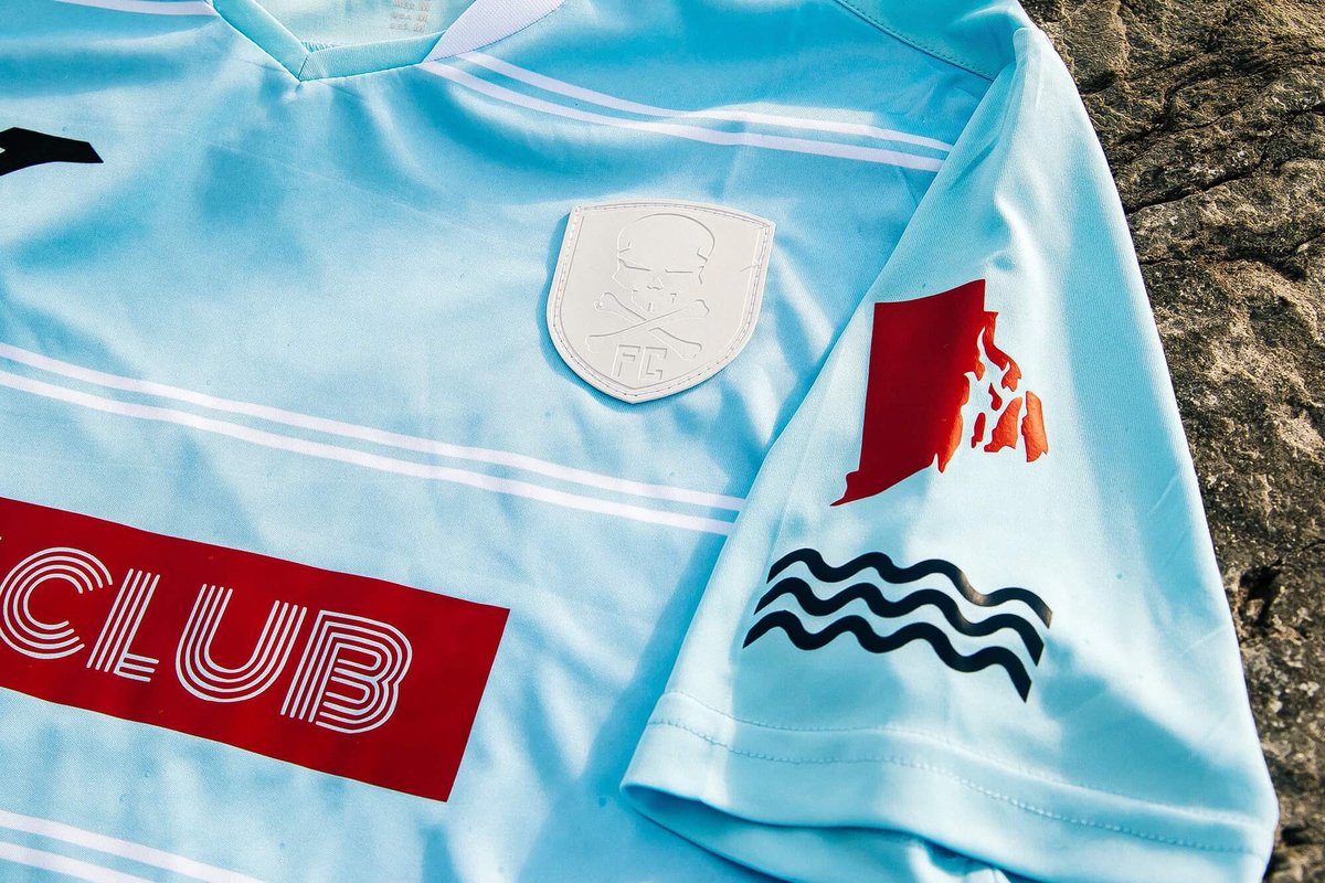 Want a chance to win #TheOceanStateKit 🌊⚓️☠️?

All you have to do is RT and follow us! Winner will be randomly picked on Friday 9/22/17.