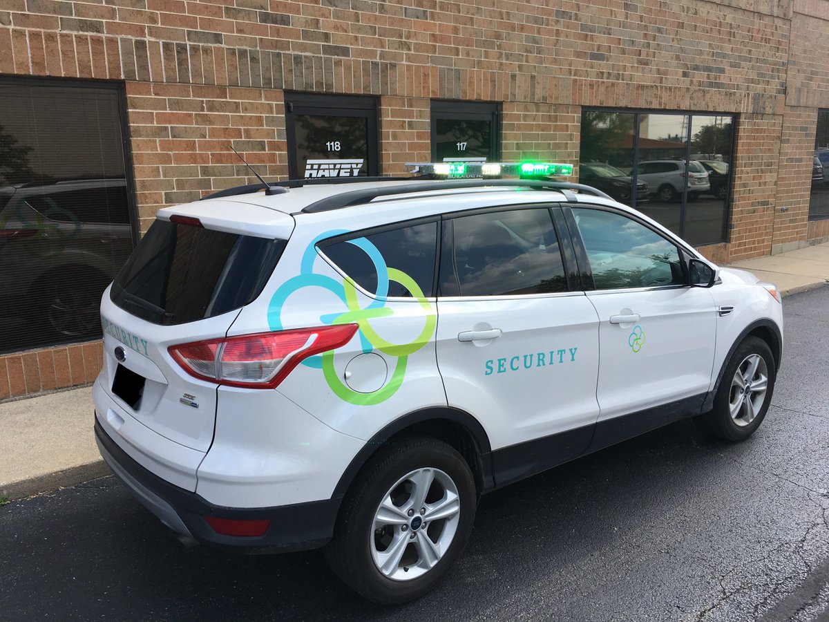 HaveyComm's tweet photo. Emergency lighting increases roadside safety but can also serve as a visual deterrent when used by security teams.  #security #beseen https://t.co/F10rUbUjDr
