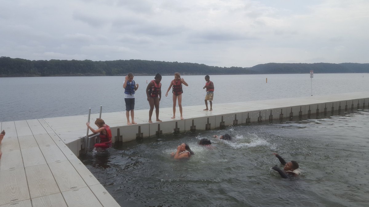 ChiaraWalters's tweet photo. @GoldsmithNews cloudy days can't keep us out of the lake!
#campisgood https://t.co/PoUaNjRupc