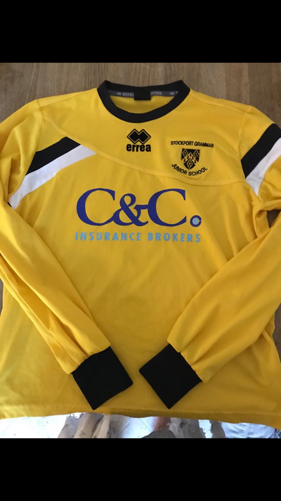 ajb53's tweet photo. @ccibuk @ccibsuite @SaleSharksRugby Here's the shirt.  They are playing in a tournament on Friday and Saturday in Macclesfield https://t.co/1rff3D5rPB