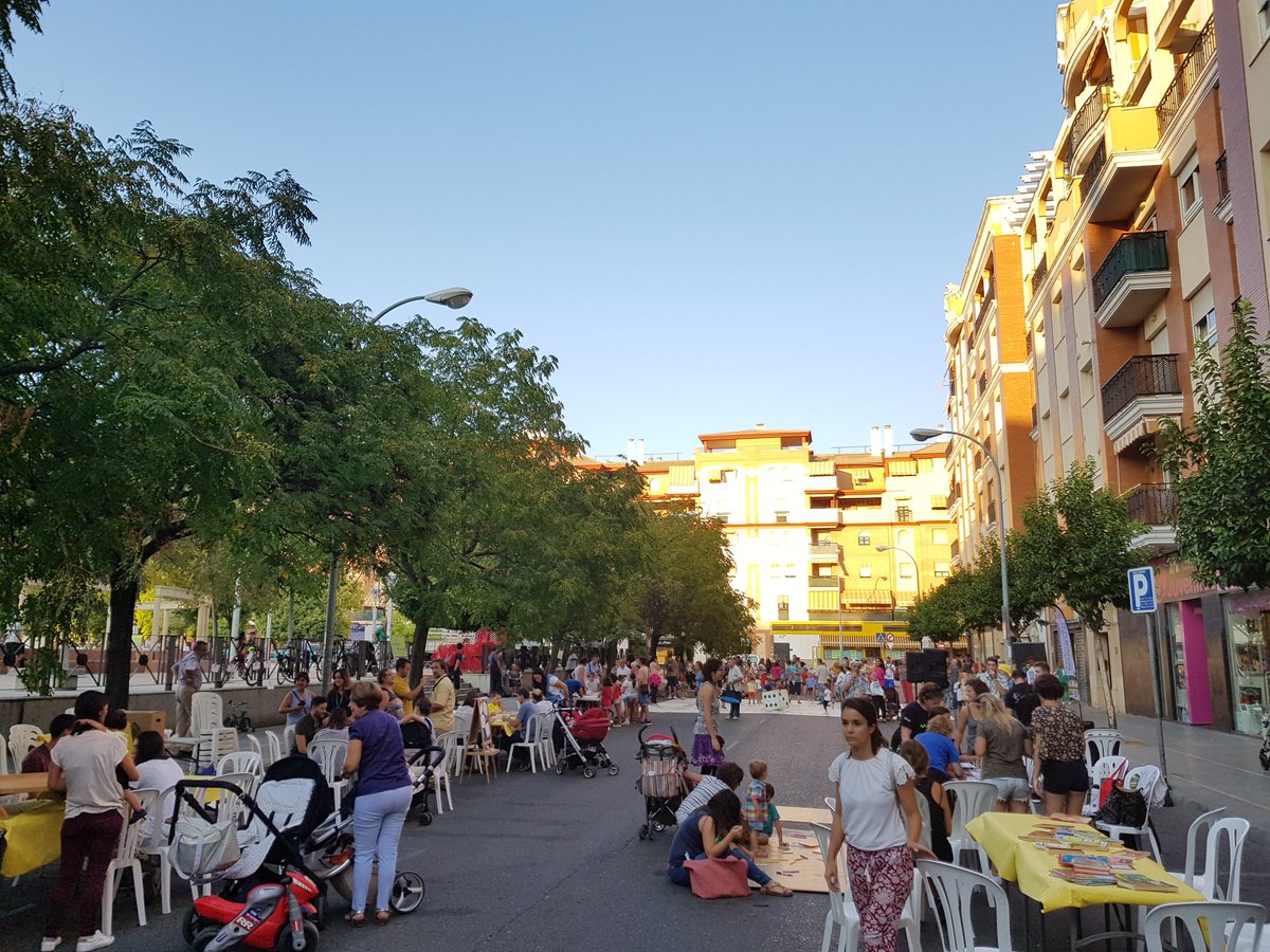 InfrayMAmbiente's tweet photo. La @CordobaSEM también la disfrutan los más pequeños. #Ahora en #ElZoco estamos disfrutando de la #mobilityweek https://t.co/MF7elAT2Wa