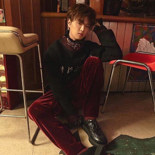 TheRoseFrance's tweet photo. [📷] 190917 || The Rose avec Nylon Korea Septembef issue

#TheRose #더로즈 https://t.co/AJZnNncZ8d