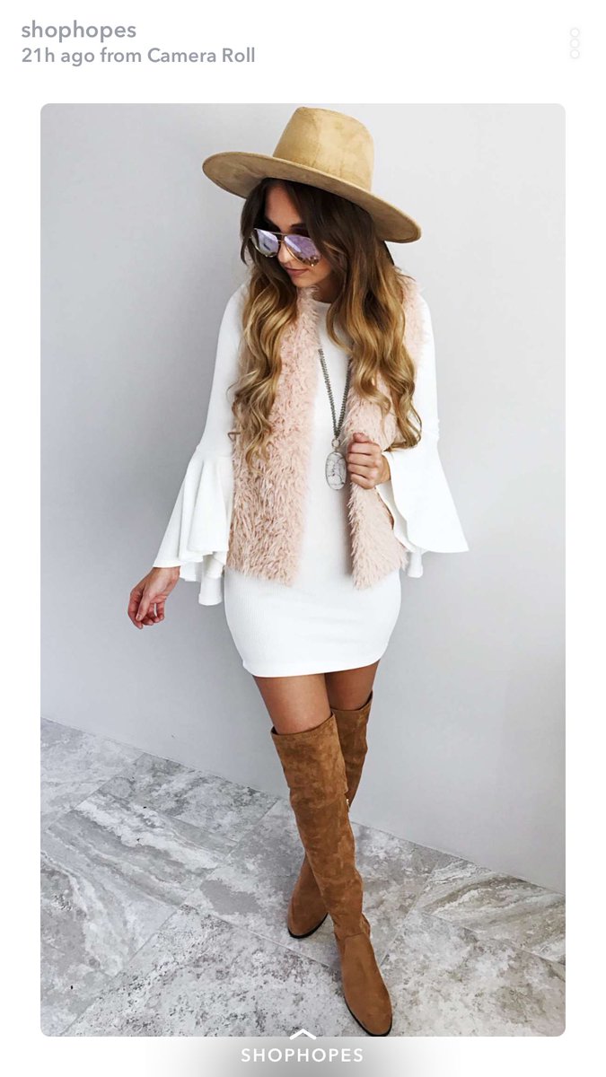 bk_ferrrr's tweet photo. @shophopes319 could of screen shot all of your outfits😍😍😍 yall always kill it!! Favorite store ever. #shophopes https://t.co/T2TxVGB7nO