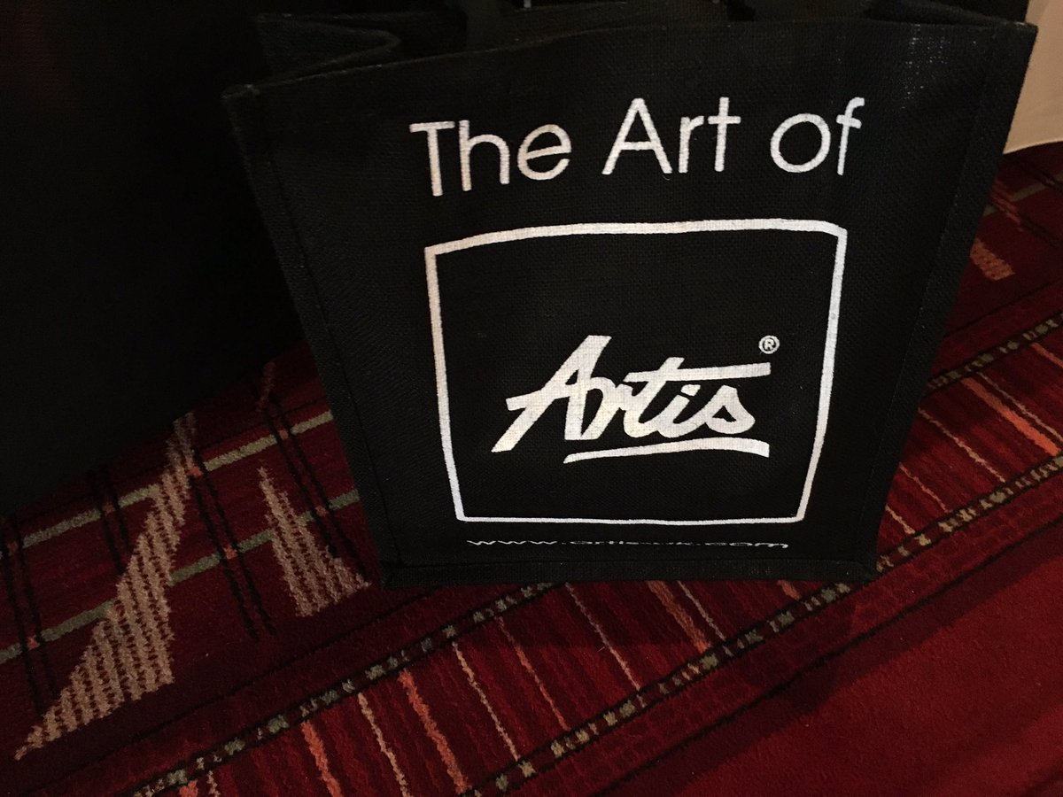 lisa_hardy1's tweet photo. All set up for the @CSLCatering  show tomorrow. See our new products and promotions on the @ArtisUK_ stand #tableware https://t.co/kdUj1LyNpZ